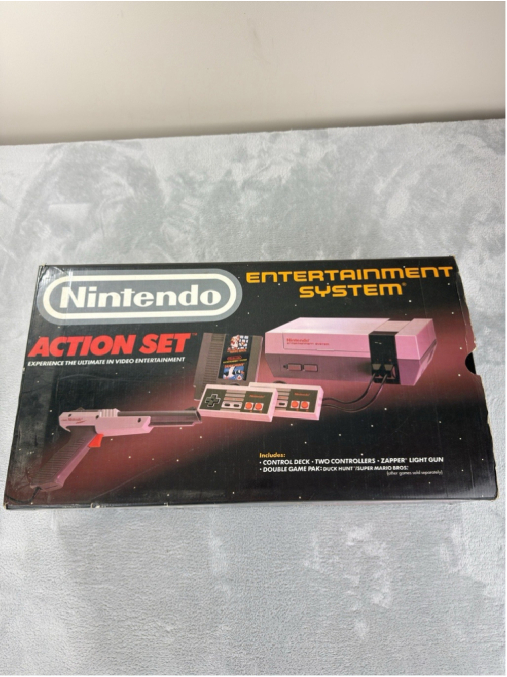 Nintendo NES Action Set With Original Box Manuals Zapper Super Marios Duck Hunt